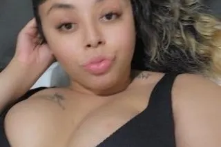 Horny Queen Yummy Pussy I'm av... - Image 1