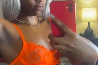 AMYRI CAN I BE YOURS AVAILABLE NOW!! - Image 4