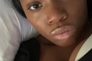 cool laidback girl looking to give a good time;3 - Image 1