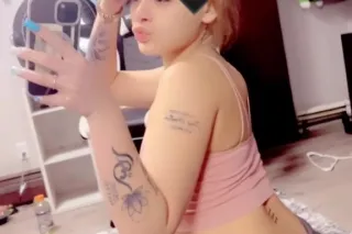 NEW TO TOWN!! AVAILABLE 24/7 - Image 2