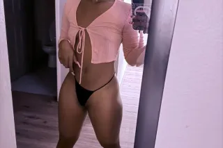 incalls only with starbrat - Image 2